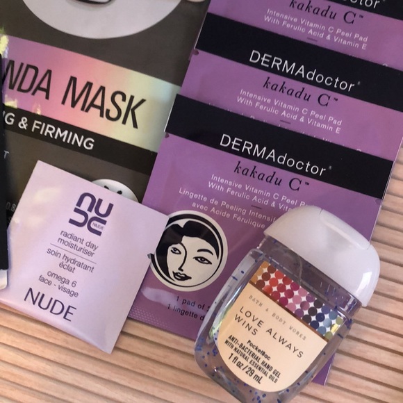 Beauty Makeup Skincare Product Deluxe Sample Bundle - Picture 3 of 15